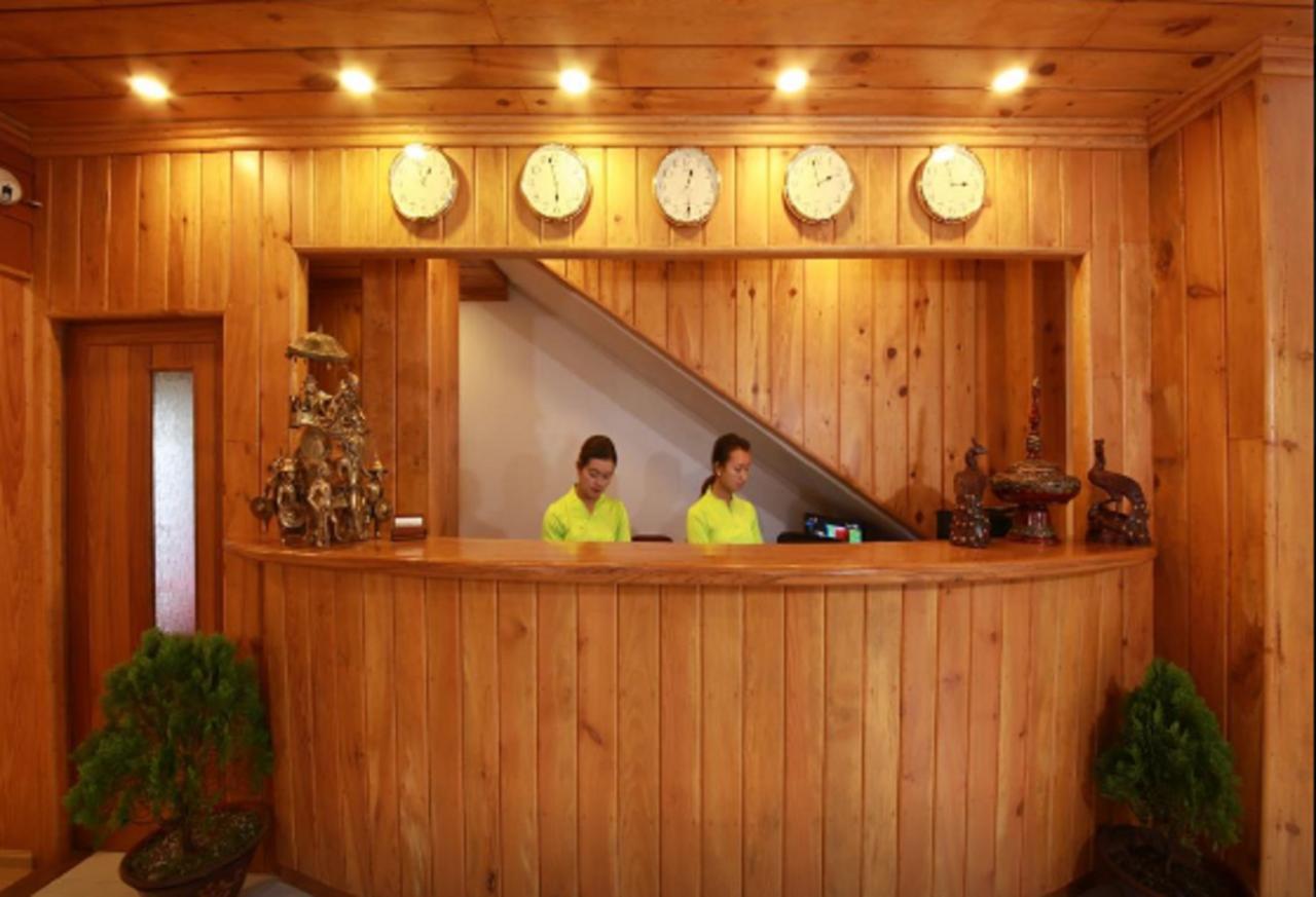 Essence Motel Калау Екстериор снимка