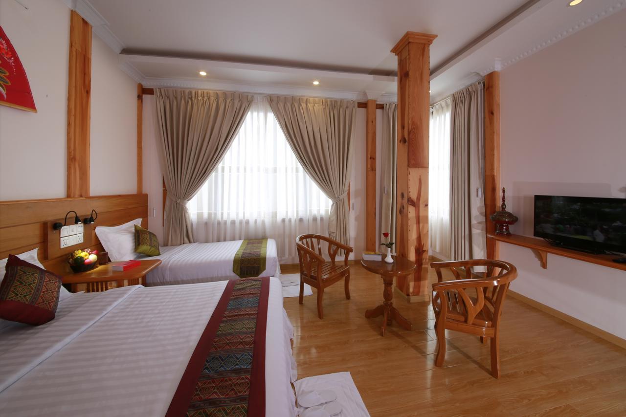 Essence Motel Калау Екстериор снимка