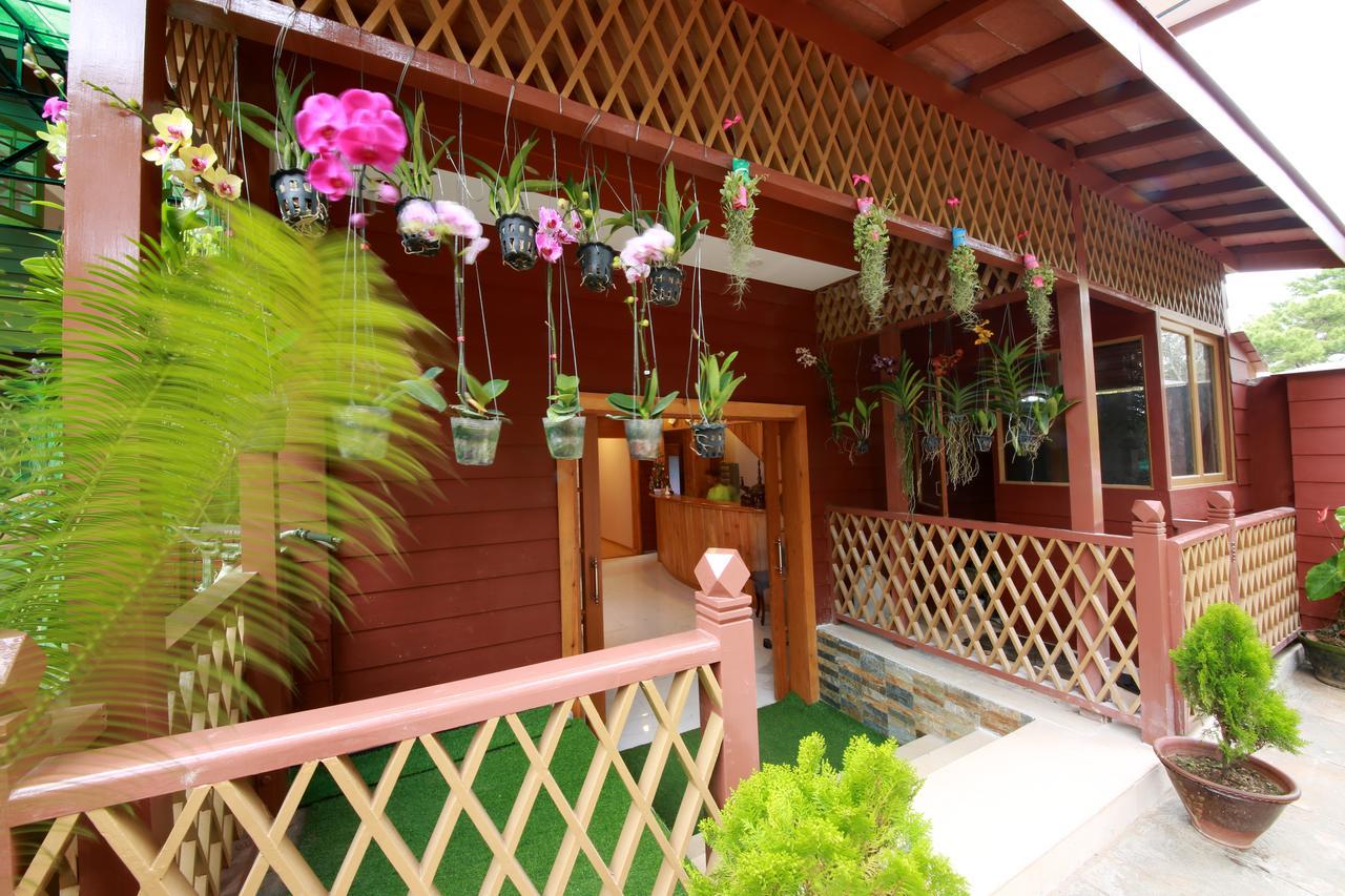 Essence Motel Калау Екстериор снимка